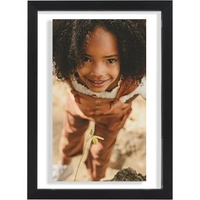 Americanflat Aluminum 5x7 Floating Picture Frame with Shatter-Resistant Glass - Use as 5x7 Picture Frame or 4x6 Picture Frame - Signature Float Collection - Photo Frame for Wall Display - Black