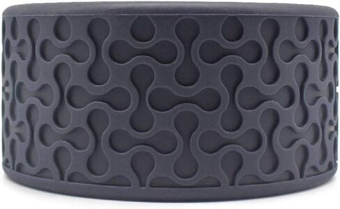 Protective Silicone Sleeve Boot fits Hydroflask and ThermoFlask 32oz 40oz Water Bottles. Anti-Slip Prevents Sounds, dings & dents. Safe pet Bowls. Camping or Hiking Trip. Designed in USA (Purple) in Kuwait