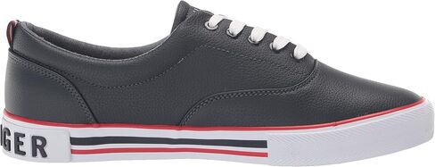 حذاء رياضي للرجال من Tommy Hilfiger in Saudi Arabia