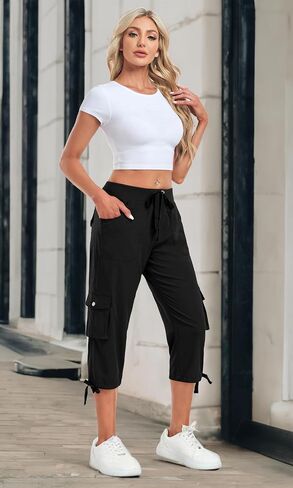 Women's Cargo Capris Pants Lightweight Quick Dry Hiking Pants Baggy Casual Outdoor Travel Cute Pants with 6 Pockets in Saudi Arabia