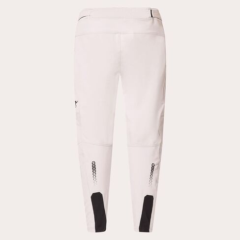 Oakley Men's Element Lite Mountain Bike Pant in Saudi Arabia