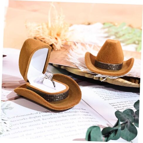 Amosfun 2pcs Cowboy Hat Ring Box Decor The Gift Jewlery Gifts Mini Wedding Favors Western Hat Ring Holder for Wedding Ceremony Ring Case Jewelry Holder Earring Box Flannel Travel in Saudi Arabia