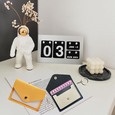 3 عبوات حامل حبوب منع الحمل لطيف مقاس 4.3 × 3 بوصة حامل حبوب صغير للمحفظة من جلد البولي يوريثان، حزمة كم حبوب منع الحمل مع حلقة مفاتيح (وردي، أسود، أصفر) in Kuwait