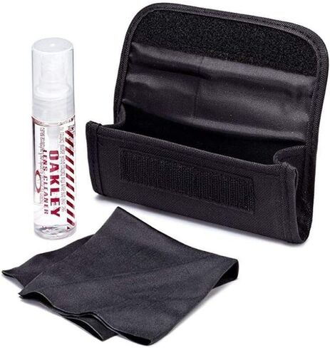 Oakley Sunglass Eyeglass Eyewear Cleaning Kit in Saudi Arabia