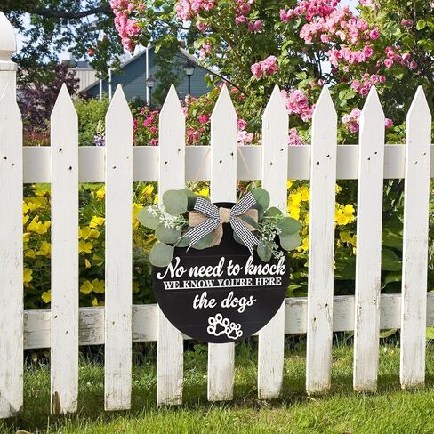 3D مضحك الباب الأمامي علامة الكلب معلقة مع إكليل عقدة القوس، لا حاجة لطرق نحن نعلم أنك هنا لوحة علامة الخشب، لطيف الكفوف الكلب الديكور المنزلي لمحبي الحيوانات الأليفة هدية المالك in Kuwait