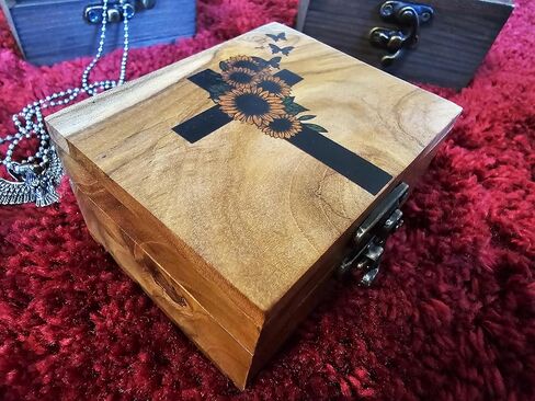 صندوق مسبحة صلاة صليب عباد الشمس | تذكار مجوهرات المناولة الأولى لخرز المسبحة والمجوهرات الصغيرة والتذكارات. حامل صندوق المسبحة، صندوق تذكار روماني، صندوق صلاة مزخرف (3.75 × 3 × 2 بوصة 3SRBP) in Kuwait