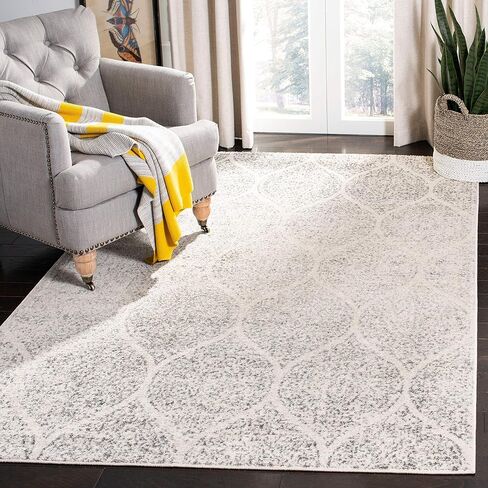 سجادة SAFAVIEH Madison Collection - 2'3" x 8'، كحلي وفضي، تصميم Glam Ogee Trellis المتعثر، لا يتساقط ويسهل العناية به، مثالي للمناطق ذات الحركة العالية في غرفة المعيشة وغرفة النوم (MAD604G) in Saudi Arabia