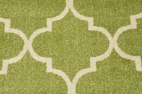 سجادة عداء خضراء من مجموعة Loom Trellis الفريدة من نوعها بشبكة مغربية (2' 7 × 8' 0) in Saudi Arabia
