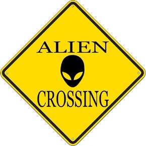 Rogue River Tactical Funny Metal Warning UFO Crossing XING Tin Sign Wall Décor Man Cave Bar Alien