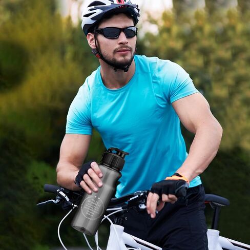 24 مجموعة من هدايا الشكر، زجاجة مياه سعة 20 أونصة، سلسلة مفاتيح لزملاء العمل، شكرًا لك، علامة شكر، زجاجة مياه رياضية مضادة للتسرب، هدايا تقدير الموظف، قد للنساء والرجال وصالة الألعاب الرياضية والممرضات الخارجية (ساطعة، بلاستيك) in Kuwait