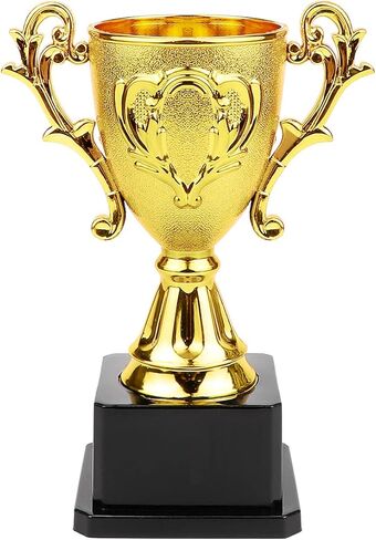 جائزة كأس الكأس الذهبية، جائزة كأس المنافسة، كأس الكأس البلاستيكية للأطفال الصغار in Kuwait