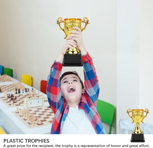 جائزة كأس الكأس الذهبية، جائزة كأس المنافسة، كأس الكأس البلاستيكية للأطفال الصغار in Kuwait