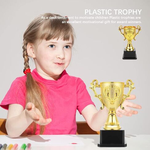 جائزة كأس الكأس الذهبية، جائزة كأس المنافسة، كأس الكأس البلاستيكية للأطفال الصغار in Kuwait