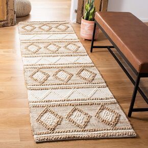 SAFAVIEH Natural Fiber Collection Runner Rug - 2'6" x 6', Taupe & Ivory, Handmade Moroccan Boho Tribal Jute & Wool, Ideal for High Traffic Areas in Living Room, Bedroom (NF866B)