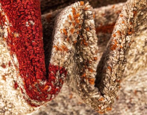 سجادة منطقة تجريدية فريدة من نوعها من مجموعة Loom الخريفية الحديثة المعاصرة، مقاس 2 × 6 أقدام و1 بوصة، بيج/بني in Saudi Arabia