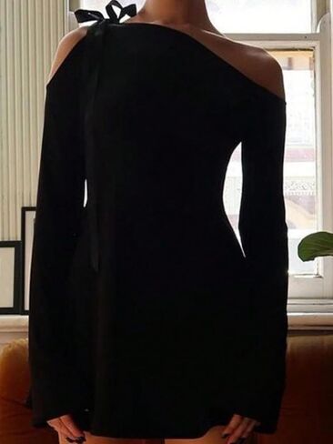 فستان نسائي من COZYEASE بكتف واحد مجوف وأكمام طويلة وربطة عنق أنيقة in Kuwait