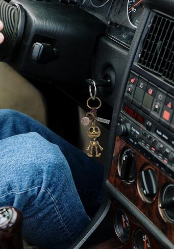 AuPra الجمجمة المفاتيح الهدايا النساء والرجال الجلود مخيف KeyRings المنزل مفاتيح الباب حامل فتاة وفتى Helloween الحاضر in Saudi Arabia