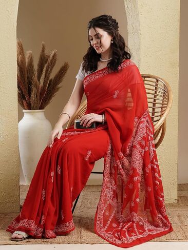 ساري جورجيت نسائي تقليدي من Ada Indian مطرز يدويًا مع قطعة بلوزة غير مخيطة in Kuwait