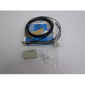 1- OMRON E32-DC200 PHOTOELECTRIC SENSOR