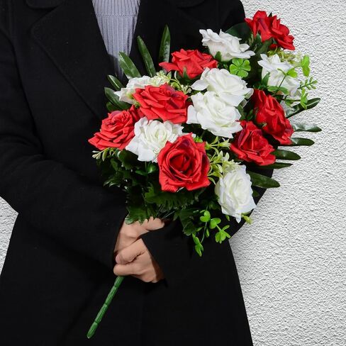 زهور المقبرة الاصطناعية XONOR، زهور الورد التذكارية، باقات زهور لتزيين القبر مع مزهرية لديكور شواهد القبور، مجموعة من 2 (أحمر وأبيض) in Kuwait