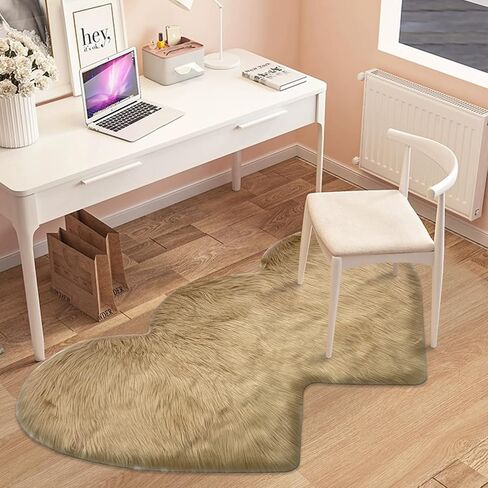 ABREEZE Dark Fluffy Rug, Heart Shape Rug, Heart Runner Rug, Non-Slip Runner Rug, Solid Color Carpet for Living Room Bedroom Home Decor 24"x47" in Saudi Arabia