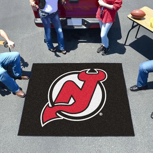 سجادة FANMATS 10416 New Jersey Devils Hockey Puck - 27 بوصة. القطر، تصميم قرص الهوكي، سجادة مميزة لمشجعي الرياضة in Saudi Arabia