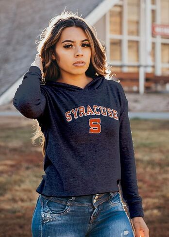 Women's Cozy Crop Top Vault Hoodie in Saudi Arabia