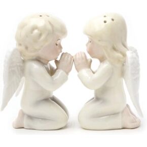 Pacific Trading Angels Kneeling Magnetic Salt & Pepper Shakers