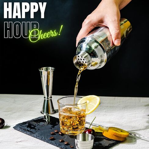 24oz Cocktail Shaker, 304 Stainless Steel Martini Shaker with Cocktail Strainer, Drink Mixer for Margarita Bartender Alcohol Gifts, Bartender Accessories in Saudi Arabia