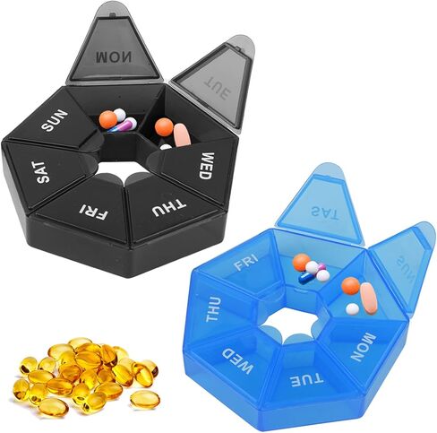 2 قطعة منظم حبوب منع الحمل أسبوعيًا (7 أيام)، صندوق حبوب منع الحمل مقاوم للرطوبة منظم حبوب منع الحمل 7 حجرات توزيع مختومة للمنزل (أزرق + أسود) in Kuwait