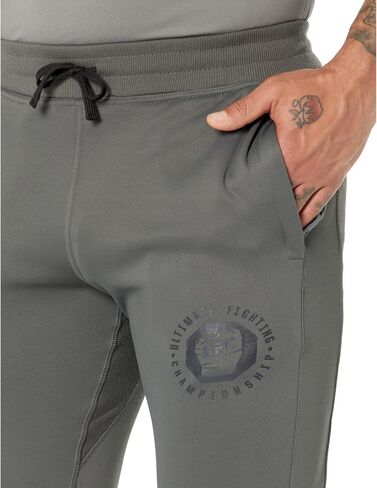 بنطال UFC® Basic Tech-Joggers للرجال - مثالي للصالة الرياضية والمشي والترفيه - 100% بوليستر - خصر قابل للتمدد in Kuwait