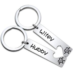 MAOFAED Couple Keychain Set Wedding Gifts for Newlyweds Husband and Wife Keychain Set Hubby Wifey