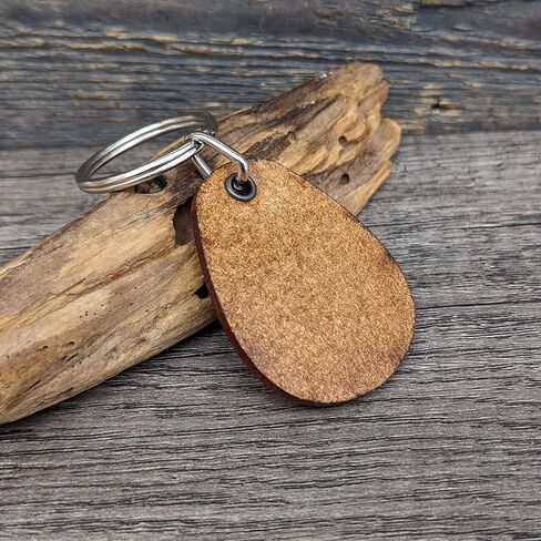 ForLeatherMore - Golden Retriever - Genuine Leather Keychain - Pet keychains in Saudi Arabia