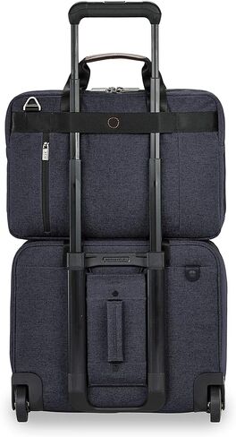 حقيبة كمبيوتر محمول بريجز آند رايلي كينزي ستريت مايكرو ماسنجر، لون كحلي، مقاس واحد in Kuwait