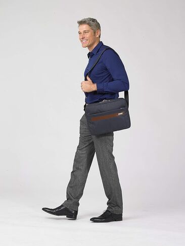 حقيبة كمبيوتر محمول بريجز آند رايلي كينزي ستريت مايكرو ماسنجر، لون كحلي، مقاس واحد in Kuwait