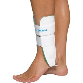 دعامة دعم الكاحل Air-Stirrup Aircast