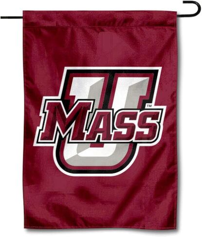 شركة College Flags & Banners Co. ماساتشوستس Minutemen UMASS Garden Flag in Saudi Arabia