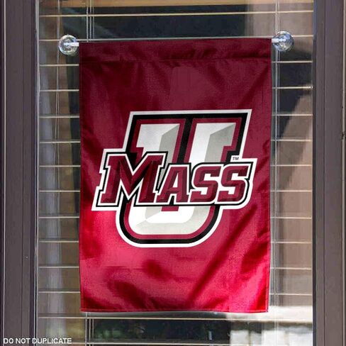 شركة College Flags & Banners Co. ماساتشوستس Minutemen UMASS Garden Flag in Saudi Arabia