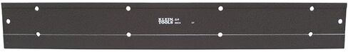 Klein Tools 86532 Metal Folding Tool for Duct Bending 18 x 3-Inch Folds Up to 24 ga CRSM and 28 ga Stainless in Kuwait