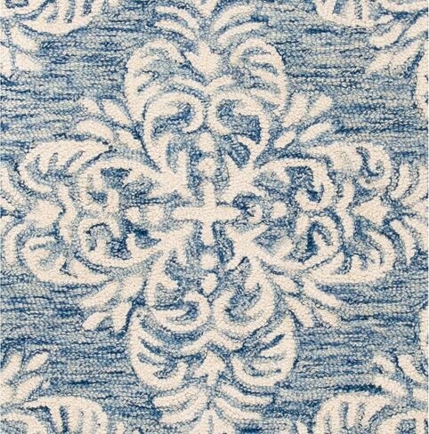SAFAVIEH Micro-Loop Collection Runner Rug - 2'3" x 7', Silver & Ivory, Handmade Trellis Wool, Ideal for High Traffic Areas in Living Room, Bedroom (MLP515G) in Saudi Arabia