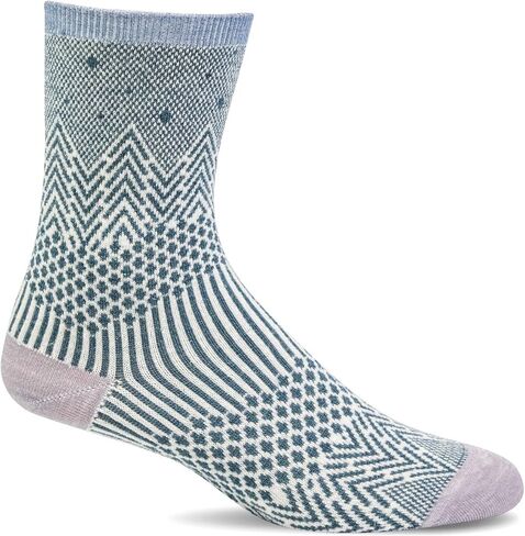 Sockwell Women's Mountain Jacquard Crew Sock in Saudi Arabia