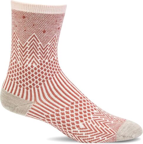 Sockwell Women's Mountain Jacquard Crew Sock in Saudi Arabia