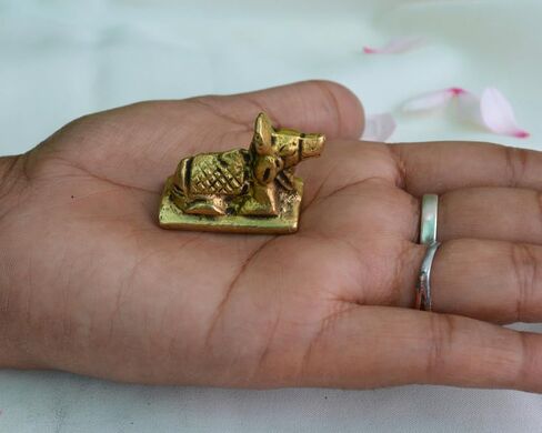 Brass Nandi Idol Shiv Parvati Vahan Bull Embossed Statue for Vastu 1"inch (30 Gram) Nandi Bull Statue Made of Brass Handmade Murti Unique for Gift and Home Office Decoration Worship (Nandi Bull - A) in Saudi Arabia