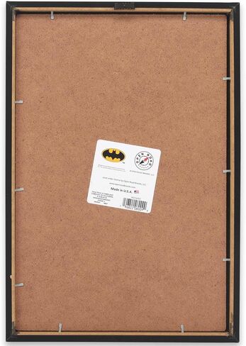 DC Comics Batman Comic Book Cover Framed Wood Wall Decor - Retro Batman Wall Art for Man Cave or Movie Room in Saudi Arabia