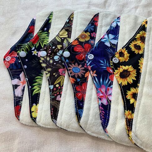 مجموعة 7 قطع من فوط الحيض القابلة لإعادة الاستخدام، بما في ذلك 1 قطعة حقيبة مبللة صغيرة + 6 قطع من فحم الخيزران وتدفق الضوء لباس داخلي بطانات مقاومة للماء من قماش ماما فوط صحية فوط الحيض in Kuwait