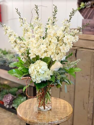 زهور الدلفينيوم الاصطناعية البرتقالية، 6 قطع من زهرة لاركسبور الاصطناعية مقاس 34 بوصة زهور الدلفينيوم المزيفة زهور حريرية لديكور المنزل، قطع مركزية من الزهور للطاولات in Kuwait