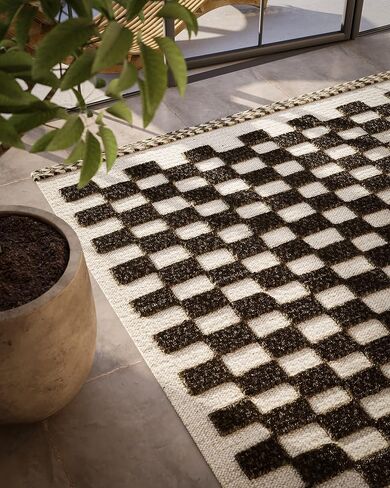 Momeni Willow Collection Indoor Charcoal Area Runner Rug, 2'6" x 8'0" Sized Mat for Living Room, Bedroom, Hallways, and Home Office in Saudi Arabia