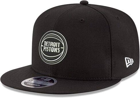 New Era 9Fifty 950 Black Basic Snapback Adjustable Cap (Detroit Pistons (Black/White)) in Saudi Arabia
