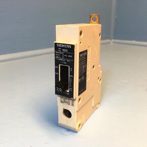 SIEMENS NGB1B020 Breaker NGB 1P 20A 347V 14KA NO LUGS, Black