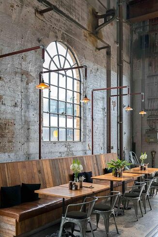 وسادة كرسي خلفية مستديرة: تناسب الكراسي والمقاعد من النوع الصناعي/الحديث/المزرعة. مصنوع يدويًا في الولايات المتحدة الأمريكية (عبوة من 4 قطع باللون الأزرق) in Kuwait